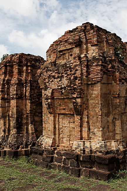 32-Prasat Ban Phlai-009